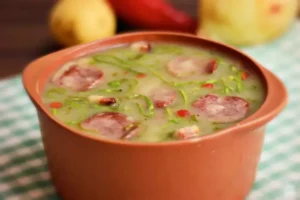 CALDO VERDE