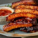 COSTELINHA COM MOLHO BARBECUE