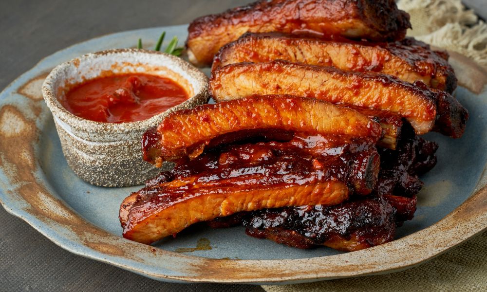 COSTELINHA COM MOLHO BARBECUE