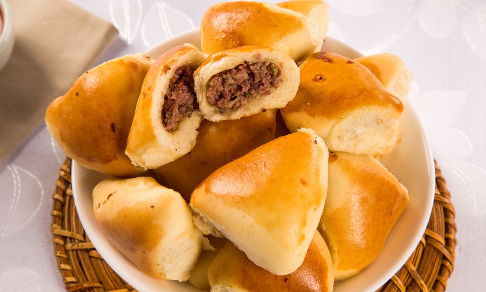 ESFIHA DE CARNE FECHADA