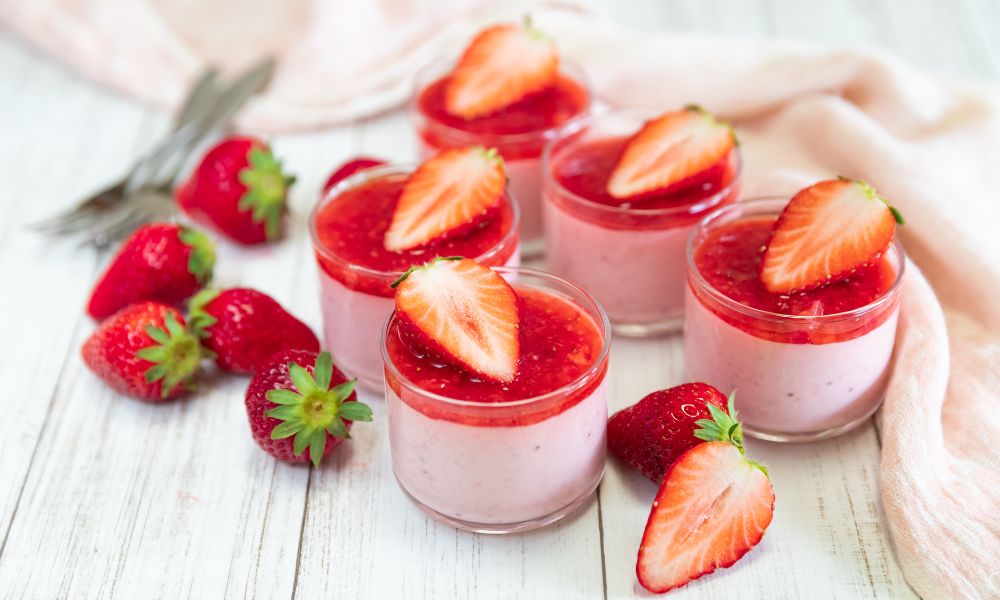 MOUSSE DE MORANGO