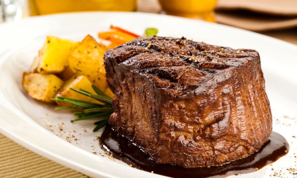 FILÉ MIGNON NO FORNO