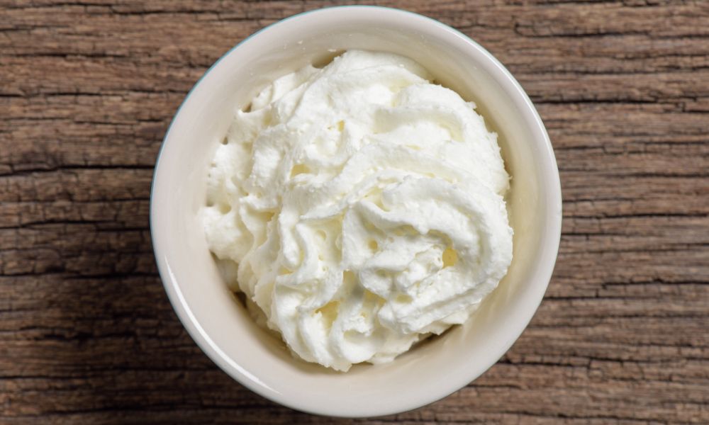 CHANTILLY DE CREME DE LEITE