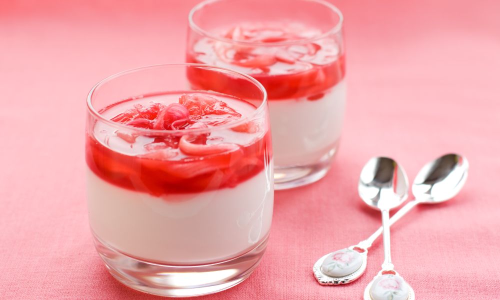 MOUSSE COM GELATINA