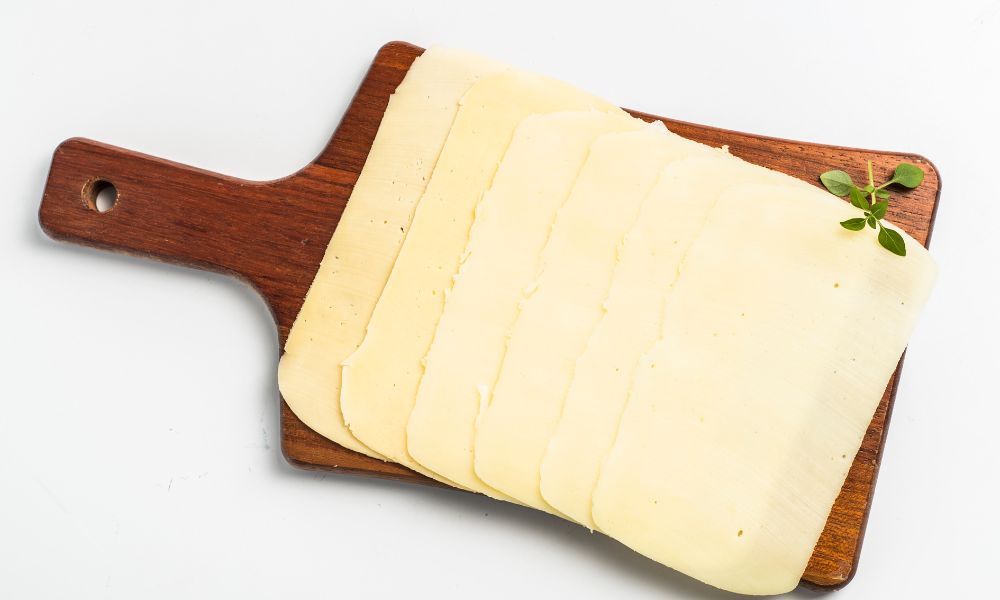 QUEIJO MUSSARELA CASEIRO