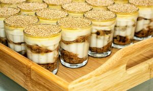 PAVÊ COM BISCOITO OU BOLACHA MAIZENA