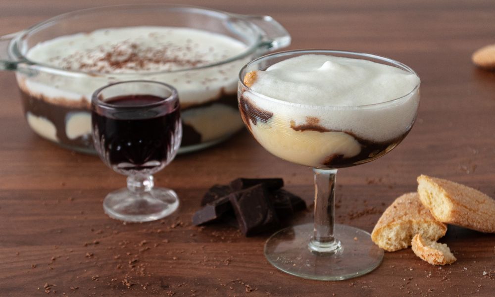 PAVÊ SIMPLES DE CHOCOLATE