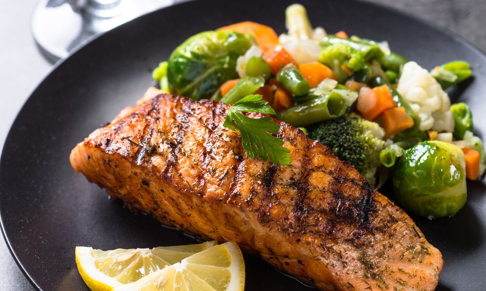 Peixe Assado com Legumes