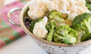 Brócolis e Couve-flor na Airfryer