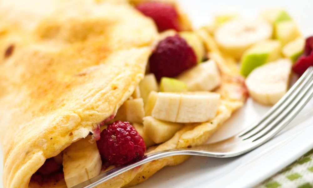 Omelette, Banana, and Oatmeal
