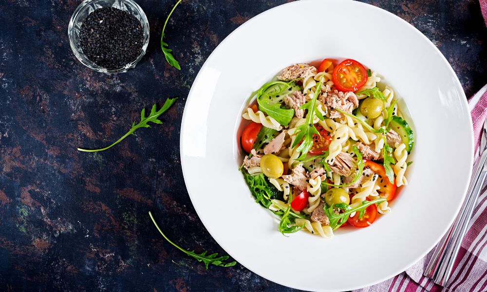Salada de Macarrão com Atum