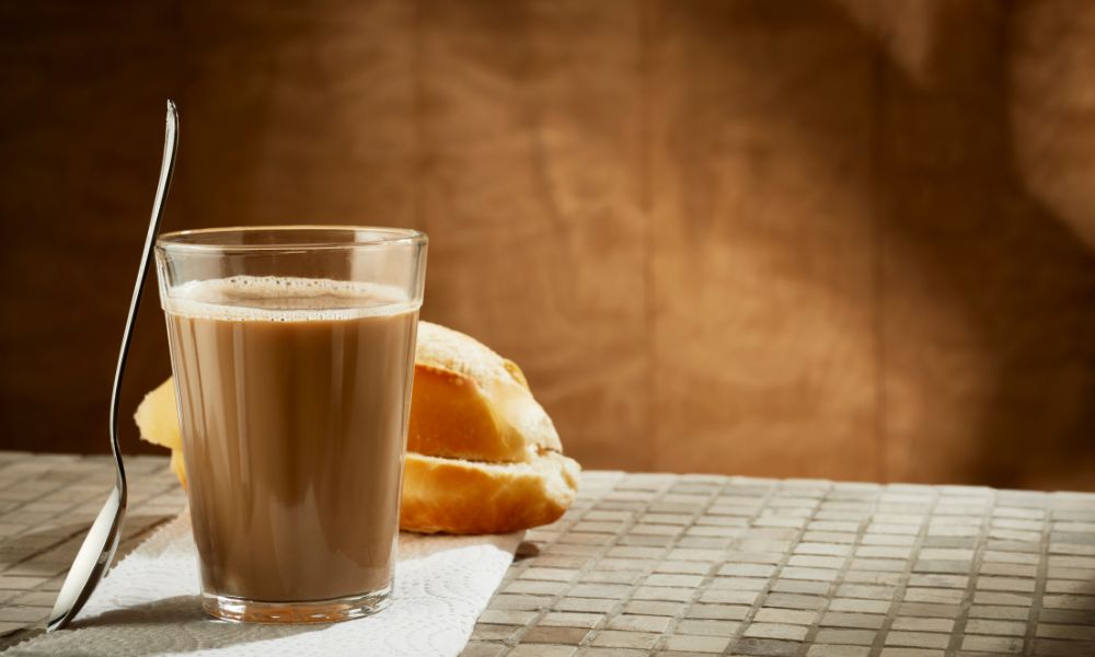 Café com Leite Simples