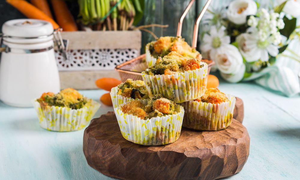 Cupcake Salted Egg, Cheese, and Broccoli