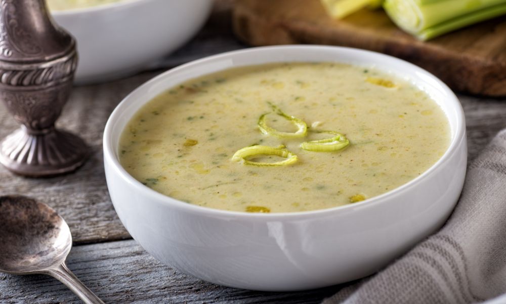 Sopa de Mandioquinha com Alho-Poró