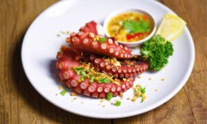 Polvo Grelhado com Páprica e Limão