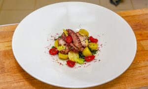 Salada de Polvo com Batatas e Azeite