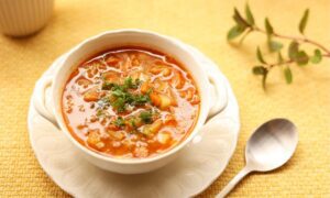 Sopa de Legumes Caseira