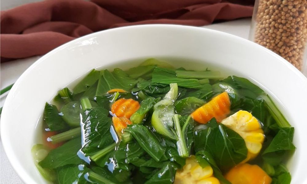 Sopa de Espinafre Cremosa que Resolve o Jantar em Pouco Tempo